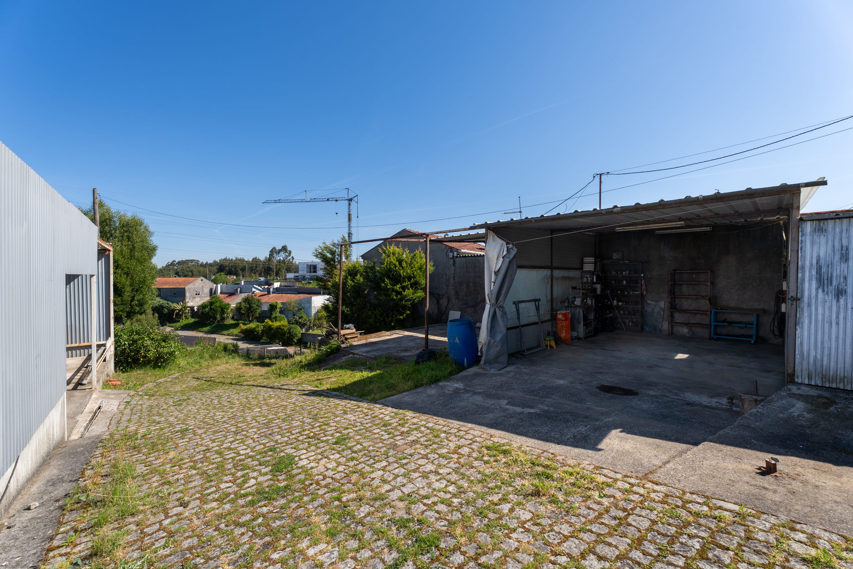 A private retreat with urban convenience. 3